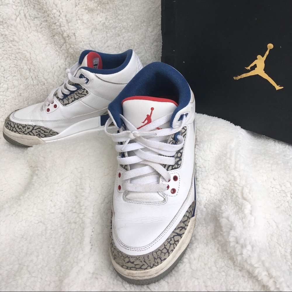 Air Jordan 3 Retro OG True Blue